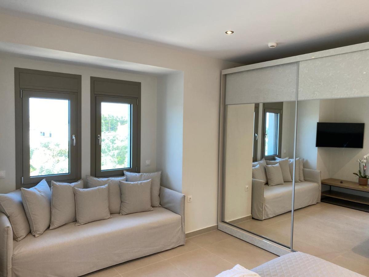 Luminous Luxury Apartments Ліменас Екстер'єр фото