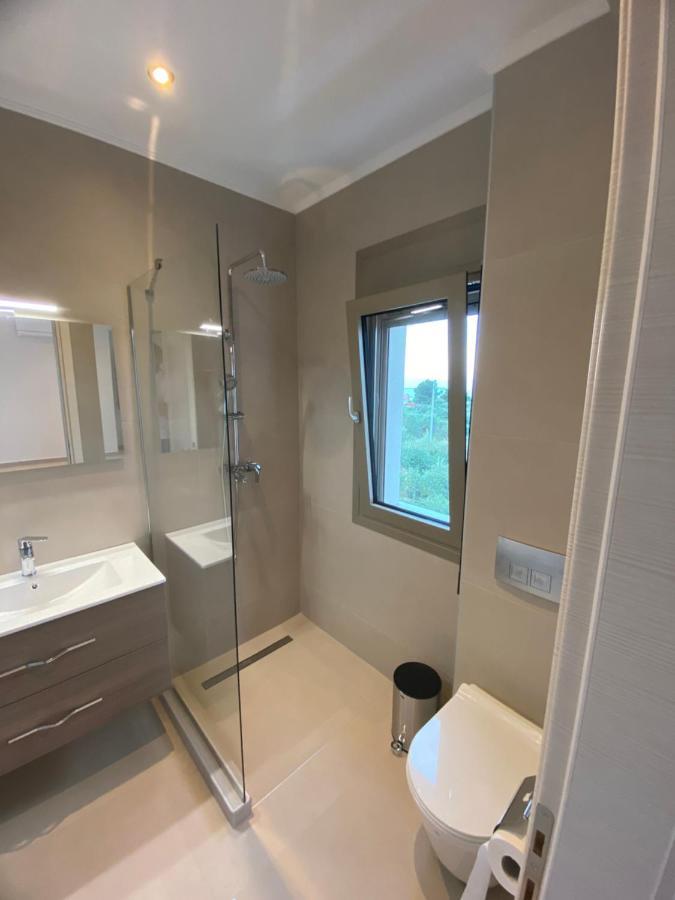 Luminous Luxury Apartments Ліменас Екстер'єр фото