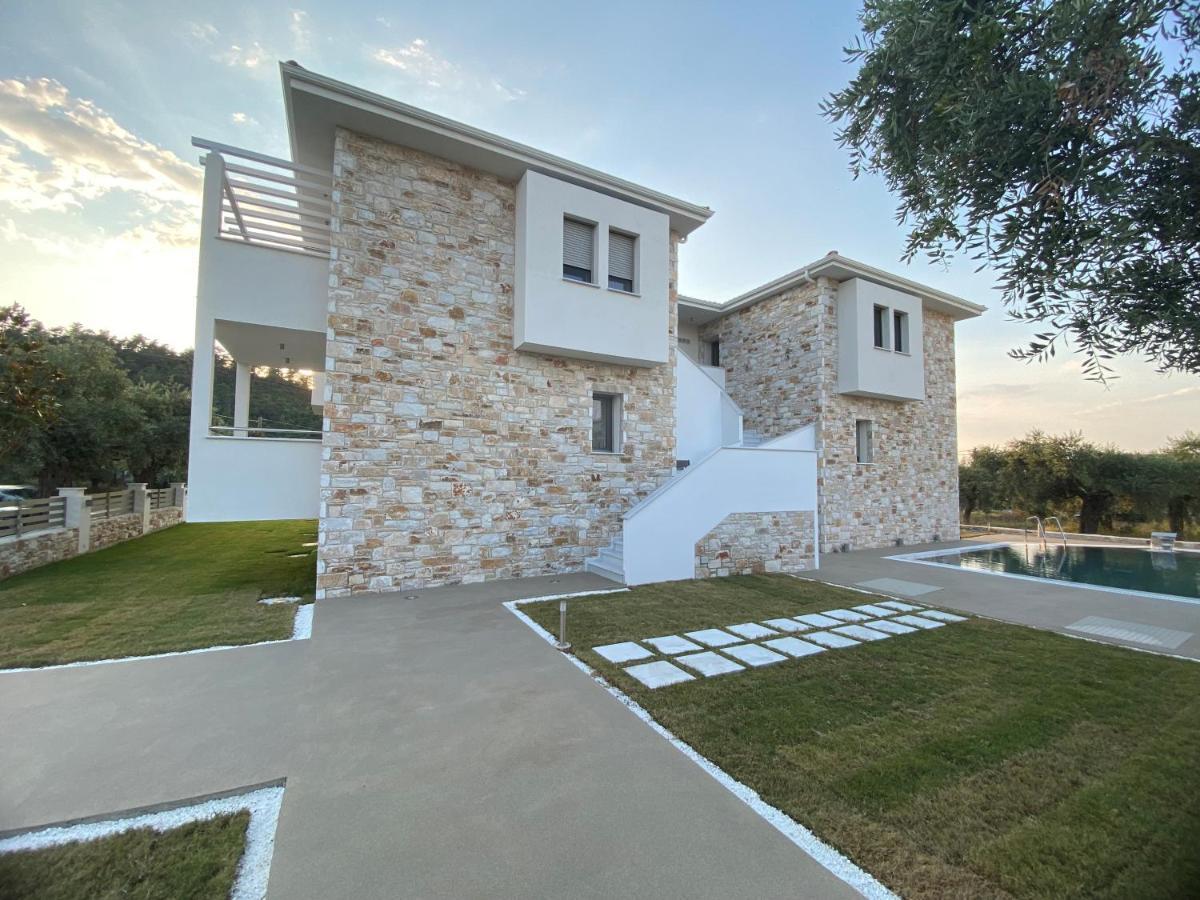 Luminous Luxury Apartments Ліменас Екстер'єр фото