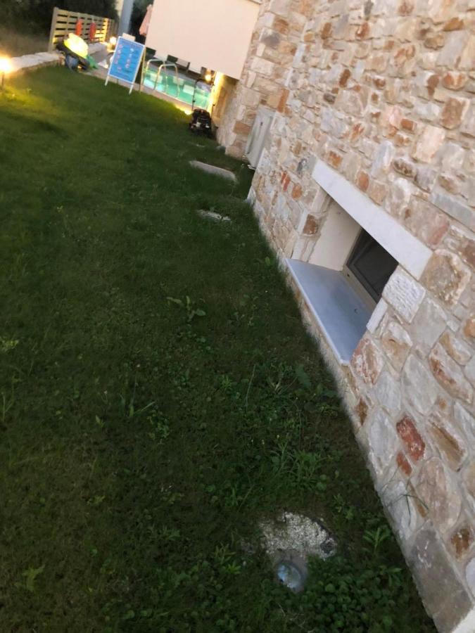 Luminous Luxury Apartments Ліменас Екстер'єр фото